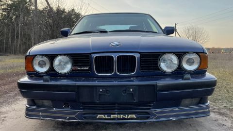 Легенда 90-х: в Украине появилась уникальная Alpina B10 Biturbo на базе "пятерки" BMW серии E34