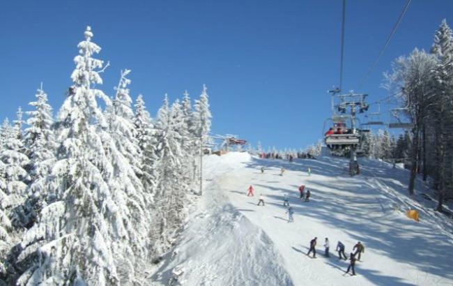 Для туристов: горнолыжные курорты в Карпатах соединят 14-километровой канатной дорогой