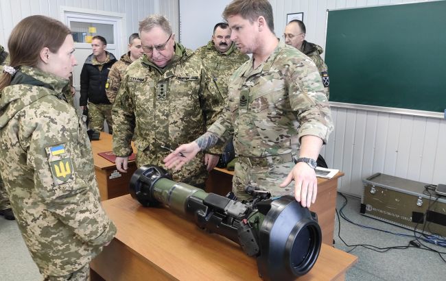 Британские инструкторы начали подготовку бойцов ВСУ к применению ракетных комплексов