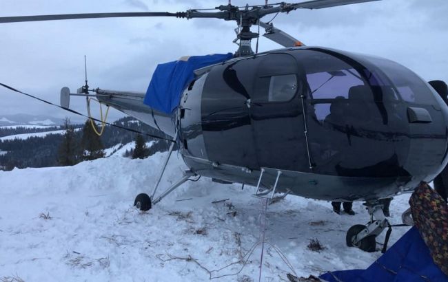 У Закарпатській області прикордонники затримали вертоліт контрабандистів