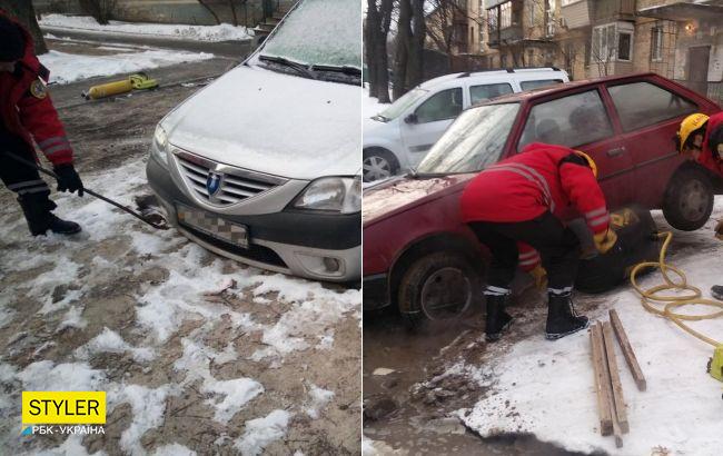 У Києві машини провалилися під асфальт через НП з магістраллю (фото)