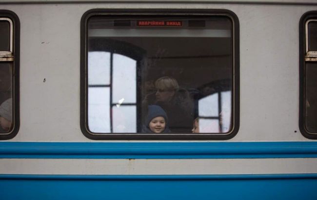 Комендантська година в Запоріжжі: як працюватиме залізничний вокзал