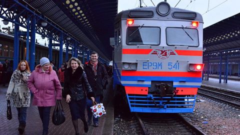 Из-за последствий урагана в Киеве задерживаются поезда