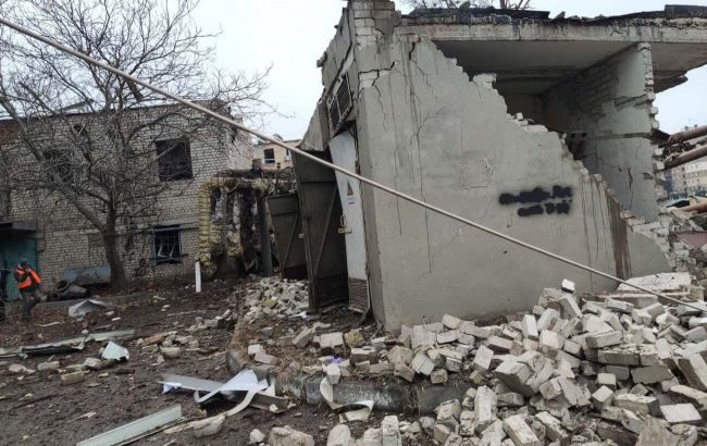 Из-за вражеских обстрелов в Харькове более 300 домов без тепла