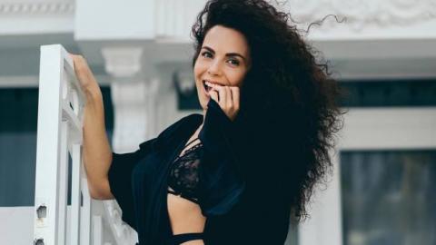 "Я бы на такой не женился": Каменских шокировала сеть вульгарной позой (фото)