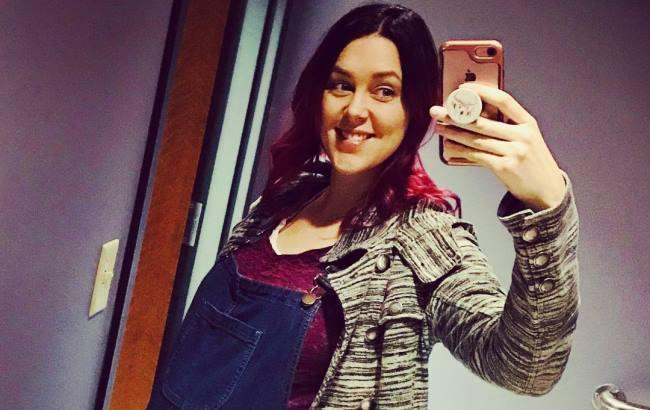 Ведущая родила в прямом эфире (фото)