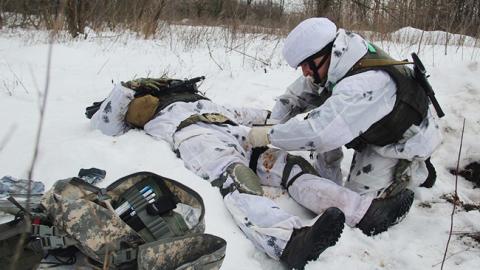 Бойовики за добу тричі порушили режим тиші, є жертви