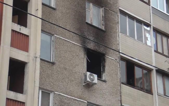 В Киеве полиция спасла из дымовой ловушки пятерых детей (видео)