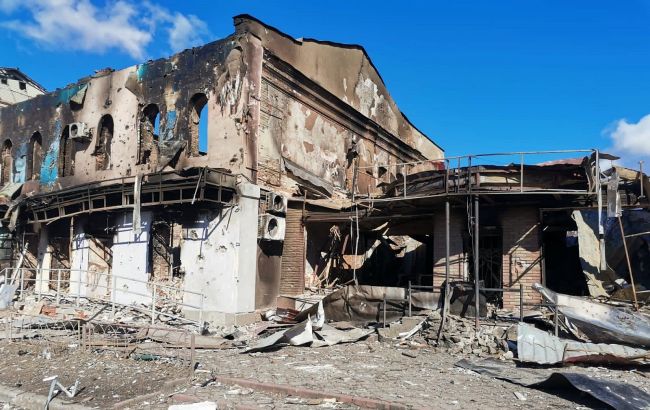 В Ізюмі через російські обстріли знищено близько 80% житлової забудови, - заступник мера