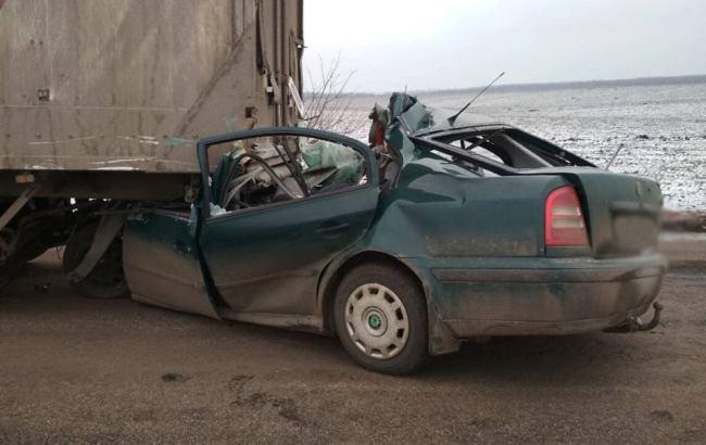 У Кіровоградській області у ДТП з вантажівкою загинули 3 людини