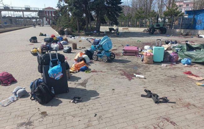 Обстріл вокзалу Краматорська: поранених відправляють до лікарень сусідніх областей