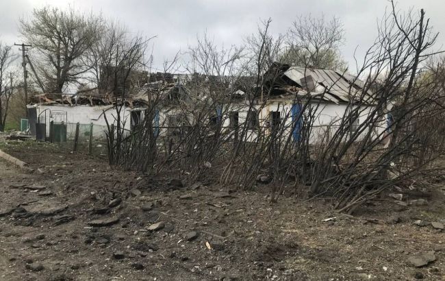 У Гуляйполі окупанти фосфорними бомбами руйнують будинки та інфраструктуру