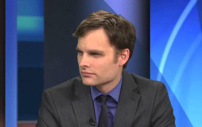 Послы ЕС не будут завтра обсуждать санкции против России из-за Сирии, - журналист