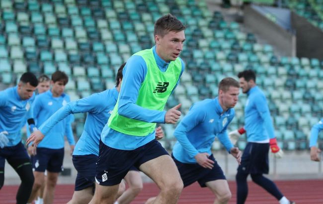 Ребров пытается переманить в ОАЭ капитана "Динамо", – источник