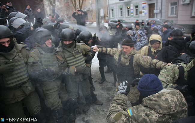 Суд над Трухановим: активісти влаштували ще одну бійку з правоохоронцями