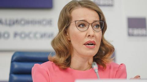 "Никто из мужчин не вступился": Собчак рассказала, как ее оскорбил ведущий в прямом эфире