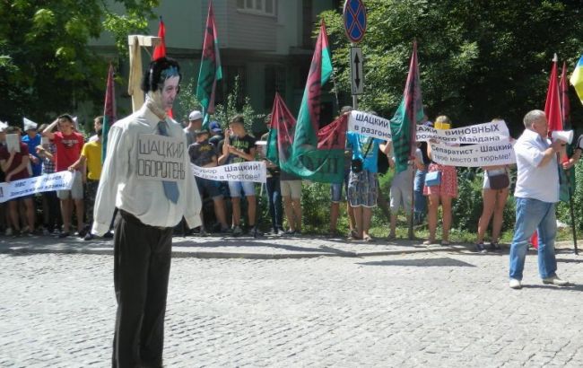 У Запоріжжі під прокуратурою сталася бійка на мітингу