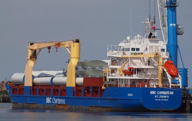 Капітан захопленого судна нігерійськими піратами вийшов на зв'язок