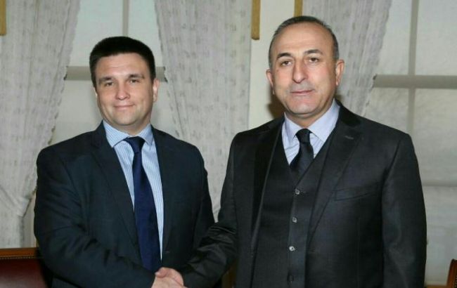 Украина и Турция договорились о въезде граждан по внутренним паспортам, - Климкин
