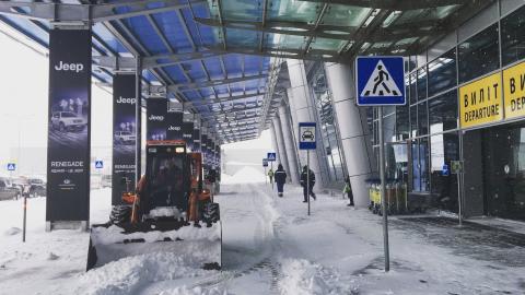 Из-за непогоды в Украине закрыты аэропорты в 6 городах