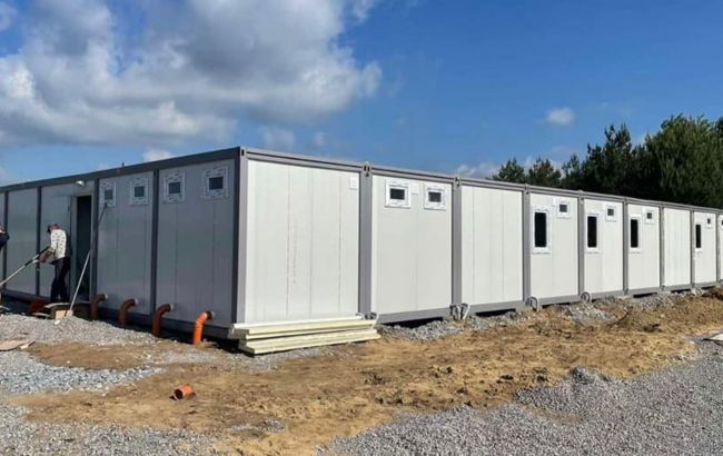 Под Львовом строят еще один модульный городок: чем он отличается от других