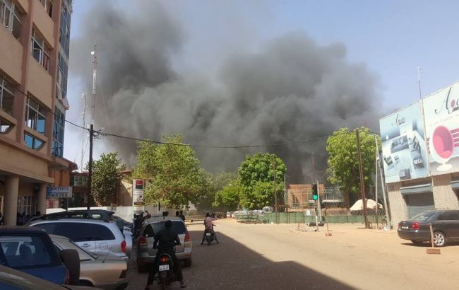 В Буркина-Фасо боевики атаковали правительственный квартал, 7 погибших