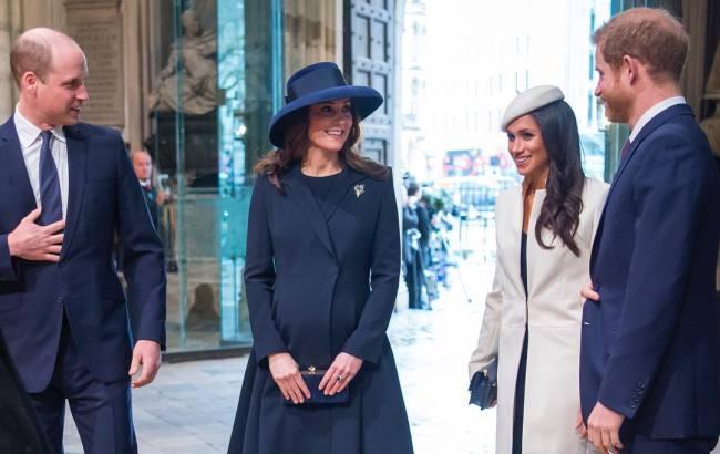 Невеста принца Гарри впервые вышла в свет с королевой Елизаветой II (фото)