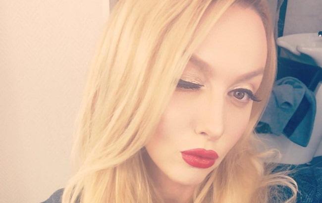 Интрига раскрыта: Оля Полякова представила новую "королевскую" песню (видео)