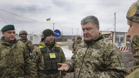 Порошенко оголосив про завершення АТО