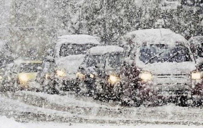В Україну йдуть сніг з дощем та мороз до -16