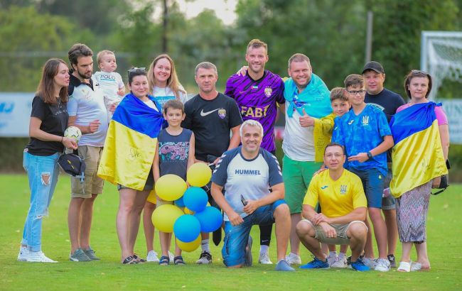 Ярмоленко выбрал культовый номер и дебютировал за "Аль-Айн"