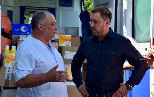 Стрихарский передал очередную гуманитарную помощь Черкасской области