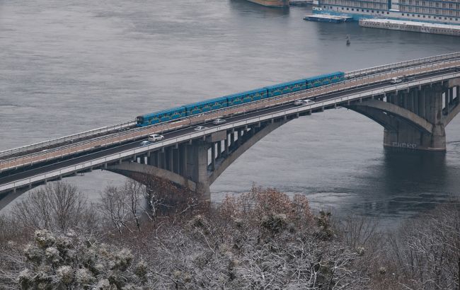 Міст Метро в Києві можуть закрити: що відомо