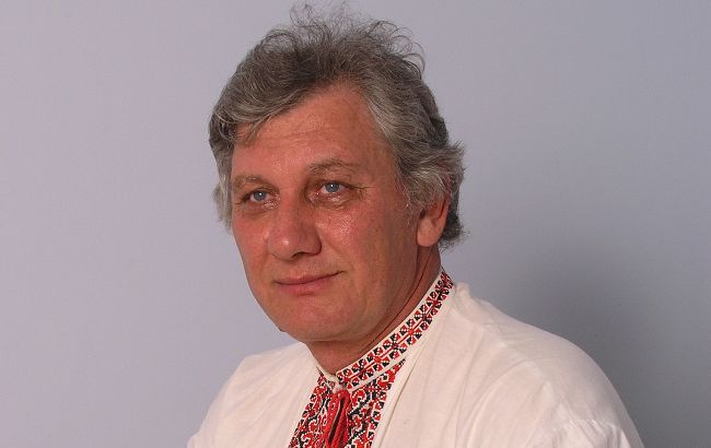 Умер известный украинский писатель: кто и что о нем известно (фото)
