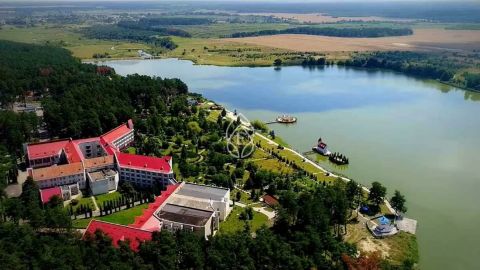 Міжнародний інвестор та власник санаторію "Червона калина" Aregy Group просить владу вплинути на ситуацію