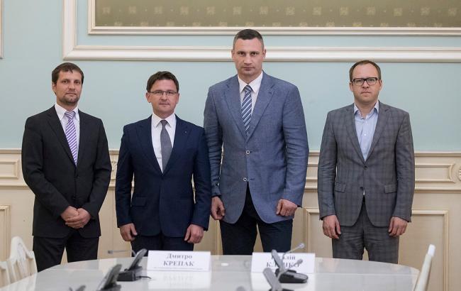 Кличко подписал соглашение с Visa для внедрения инновационных городских проектов