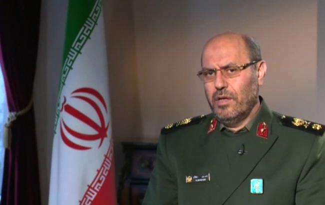 В Ірані в ході навчань випробували нові ракети