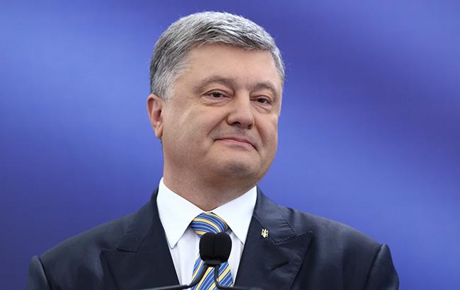 Украина имеет сильную двухпартийную поддержку в Конгрессе США, - Порошенко