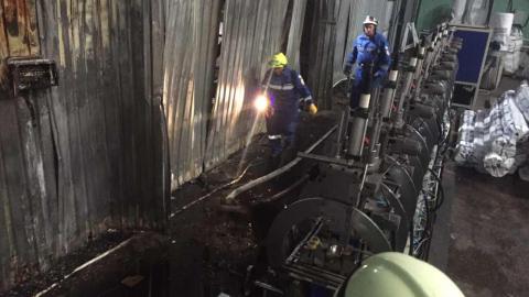 Под Киевом горело предприятие, есть жертвы