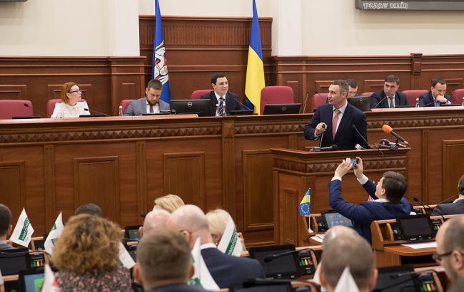 Киевские депутаты попросили Раду ускорить лицензирование "Киевтеплоэнерго"