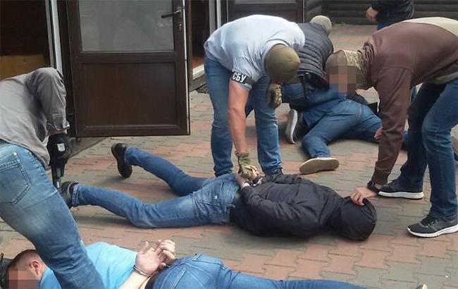 В Киевской области задержана банда вымогателей