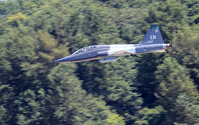 Сверхзвуковой самолет ВВС США разбился в штате Миссисипи