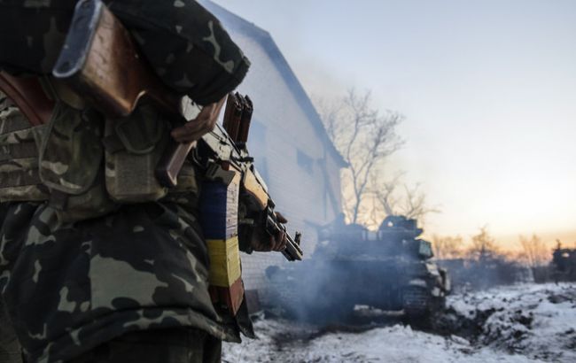 Боевики за сутки 10 раз обстреляли позиции ВСУ на Донбассе