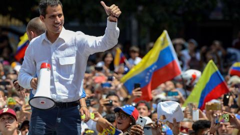 Гуайдо призвал к маршу на Каракас