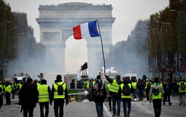 У Франції назвали кількість засуджених "жовтих жилетів" з початку протестів