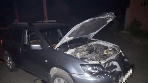 В Днепропетровской обл. взорвали автомобиль предпринимателя, есть раненые