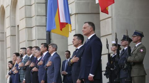 Санкції проти Росії можуть переглядатися лише в сторону посилення, - Зеленський