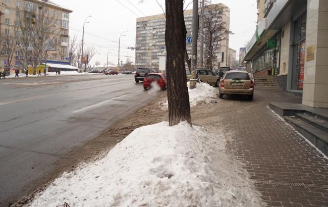 КМДА попереджає про ожеледицю на дорогах 29 січня