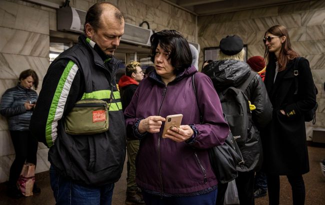 Во всех областях воздушная тревога. В Беларуси фиксируют взлет истребителей