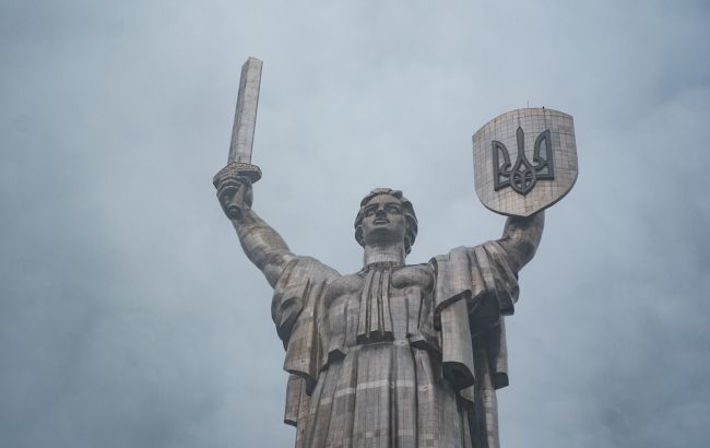 Київ як на долоні! Як піднятися на "Батьківщину-мати": графік роботи й вартість